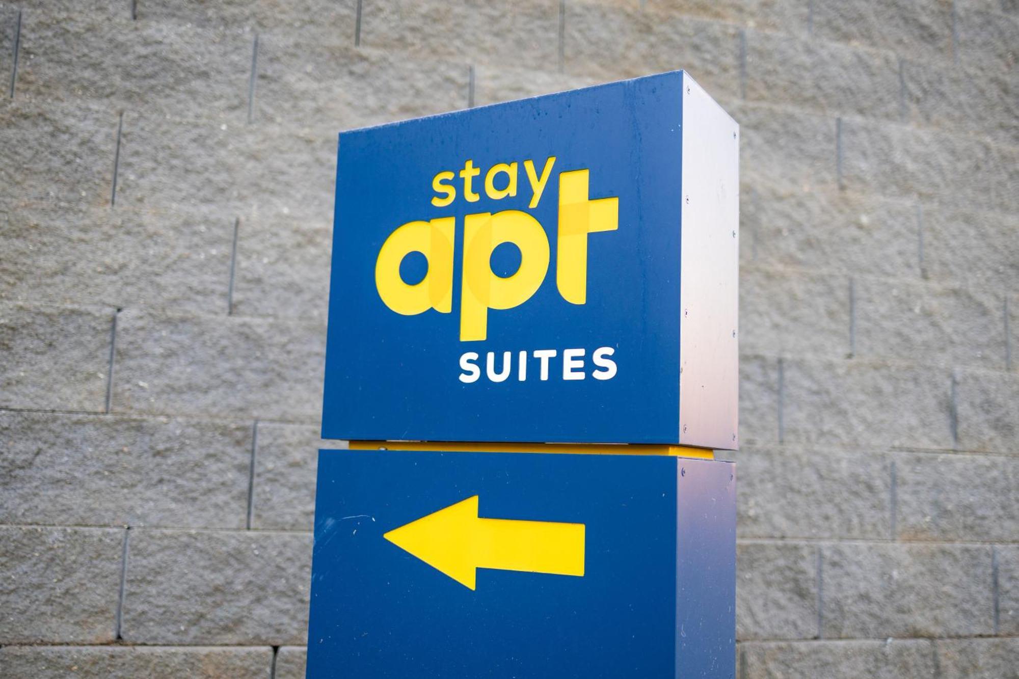 Stayapt Suites Pensacola-Uwf/Florida Hospital Area Ferry Pass Esterno foto
